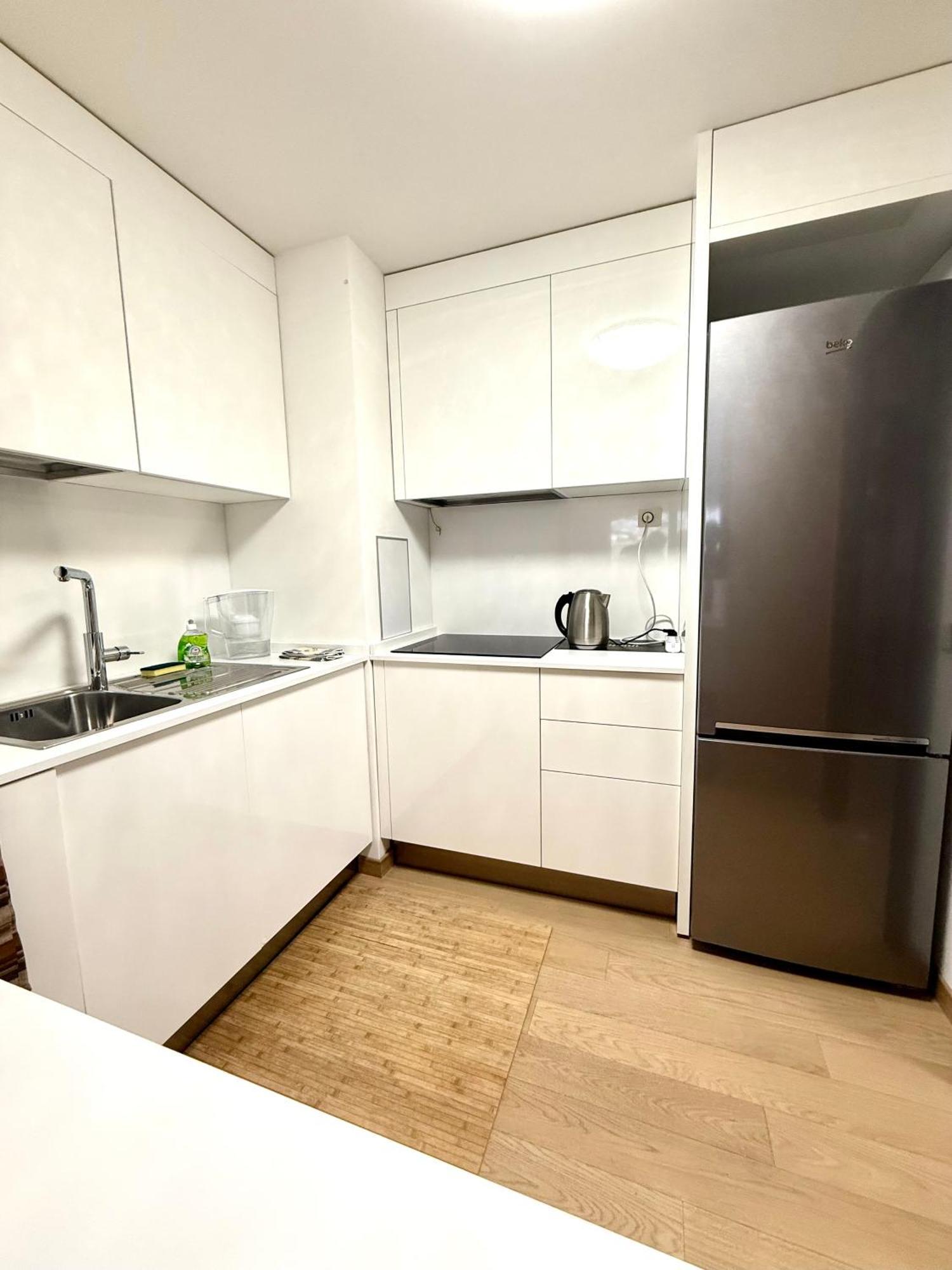 Monaco, Elegant & Quiet Renovated Apartment, In Fontvieille District, With Terrace & Pool, 15Min Walk To F1 Grand Prix 外观 照片